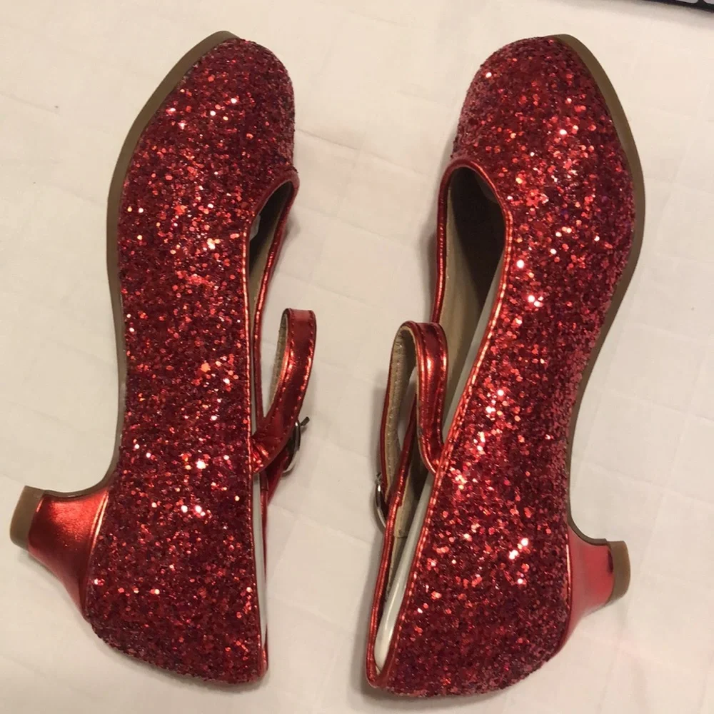 NIB Thee Bron sparkly red dress or Princess shoes size 10. - Picture 5 of 5